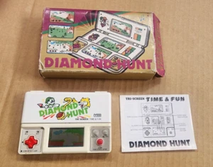 In Box 1982 DIAMOND HUNT TRI SCREEN GAME .''Amazing Find"" - Picture 1 of 7
