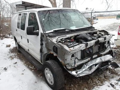 Used Right Door Mirror fits: 2013 Ford Ford e250 van Power sail mounted pedestal - Image 1 of 4