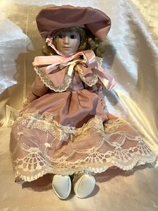 Heritage Dolls Hand Painted Victorian Musical Wind Up Doll 17" Porcelain - Picture 1 of 4