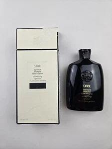 Oribe Signature Shampoo - 8.5 fl oz - Picture 1 of 6