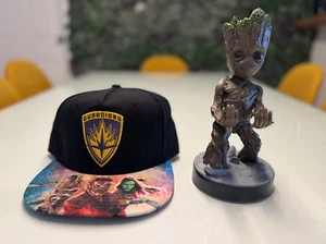 Guardians of the Galaxy Bundle: Hot Topic Ltd Snapback Hat + Baby Groot Holder - Picture 1 of 6