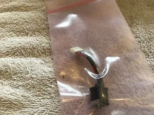CA DC CONECTOR DE ALIMENTACIÓN ARNÉS CABLE ENCHUFE PARA ASUS U46E U46E-BAL5 U46E-BAL6 U46E-BAL7 - Imagen 1 de 2