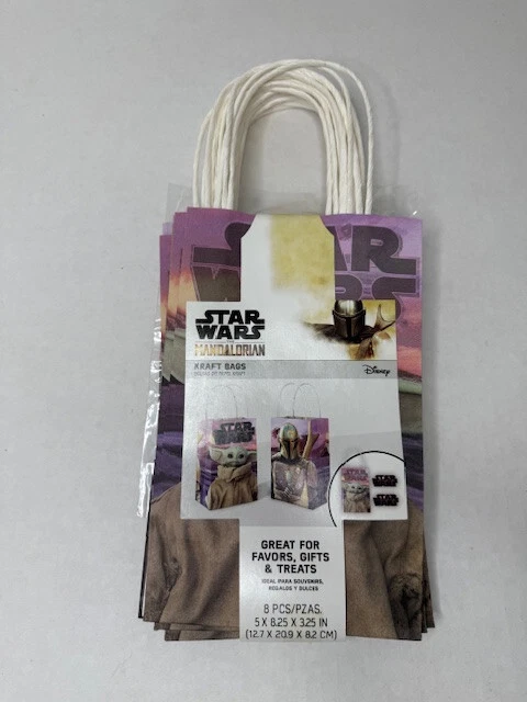 Star Wars Mandalorian Child Yoda 8 Kraft Bags & Over 300 Stickers
