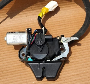 Lexus GS350 06-2011 Rear Trunk Lock ACTUATOR LATCH oem jdm used 64650-50020 - Picture 1 of 8