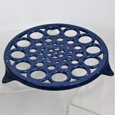 Remache redondo de hierro fundido esmaltado azul 8,25 pulgadas usado en excelente estado pequeño chip en borde inferior esmaltado Foto 1 de 4