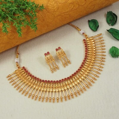 Conjunto de gargantilla collar templo chapado en oro joyería sur de Bollywood indio Foto 1 de 2