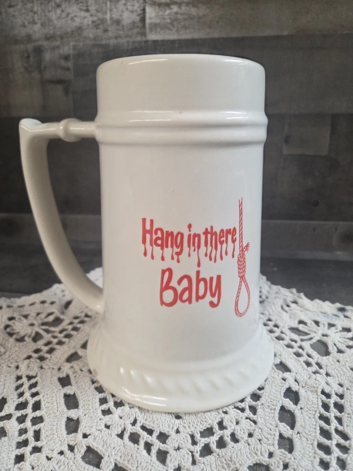 Stein vintage Hang In There Baby (I’LL Bet You Can’t). 8” X 7” EE. UU. Foto 1 de 4