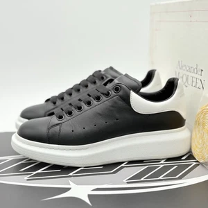 Talla 41 (8 EE. UU.) - Alexander McQueen Gran Tamaño 'Negro Blanco' | ¡LIMPIO! - Imagen 1 de 15