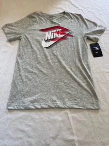 3Brand Nike Boys’ Graphic T-Shirt Size Large (12-13 YRS) Gray Short Sleeve Tee - Picture 1 of 5