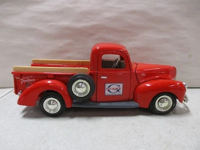 Ford Pickup Giant 1940 1/24 Foto 1 de 4