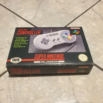 CONTROLLER JOYPAD PER SNES SUPER NINTENDO SUPERNINTENDO PAD ottimo boxato - Immagine 1 di 4