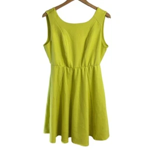 Fashion To Figure Dress Size 1 Bright Neon Yellow A Line Knee Length Sleeveless - Picture 1 of 8