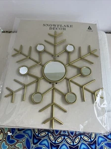 Schneeflocke Wandbild 10” x 10” goldfarben mit Spiegeln (5 verfügbar) - Bild 1 von 6