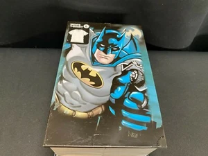 NEW!! DC Comics Collectible "BATMAN" Large Black T-Shirt in Collector Tin - Picture 1 of 9