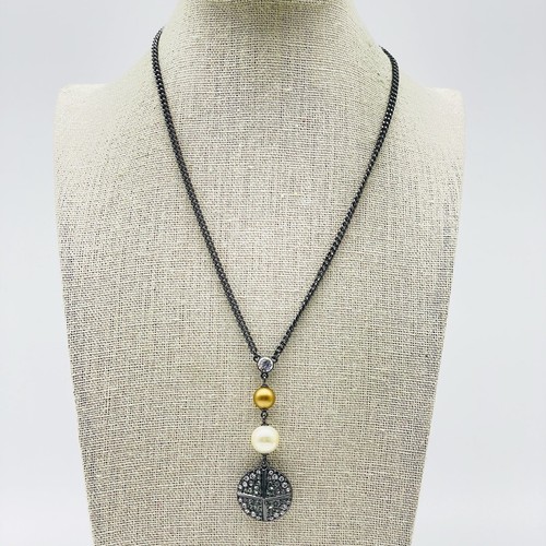 Collana Ciondolo Strass Givenchy Pistola Perle Finte Glam Bling Sparkle