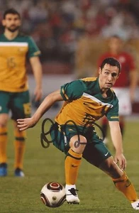 AUSTRALIEN: SCOTT McDONALD SIGNED 6x4 ACTION PHOTO + COA - Bild 1 von 1