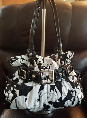 Bolso de mano/bolso floral de cuero Wilsons (blanco y negro) Foto 1 de 4