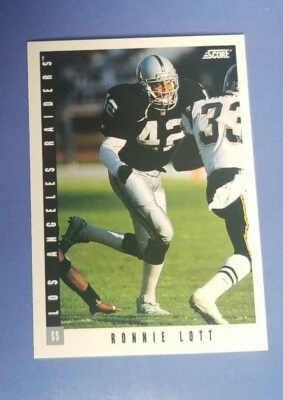 1993 Score Football Card #227 Ronnie Lott - Los Angeles Raiders  - Image 1 of 2