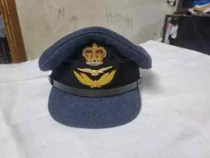 RAF Royal Air Force Offizier Nr:1 Kleid Mütze/Mütze mit RAF König III Krone Abzeichen - Bild 1 von 6