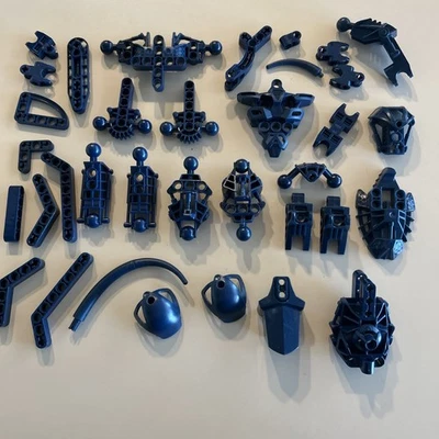 乐高 Bionicle 多种深蓝色零件套装 A - 连接器/球接头/躯干 — 第 1/3 张图片