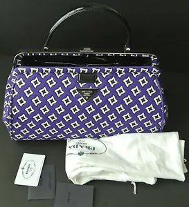 Bolso Prada Tessuto Jacquard con asa superior al por menor $2,200 NUEVO - Imagen 1 de 4