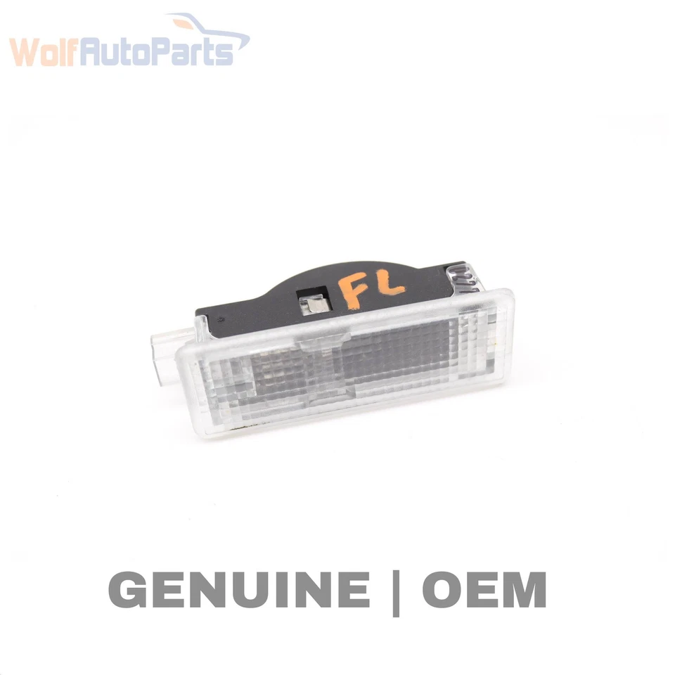 2002-2005 BMW 745LI - Luz interna 6962009 - Imagem 1 de 4