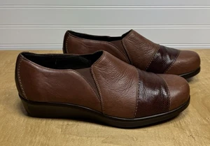 SAS Womens Nora Slip On Loafer Two Tone Brown Leather Size 9.5 M - Picture 1 of 6