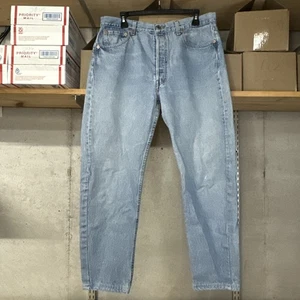 Vintage Levi’s 501 Tapered Leg Jeans Men’s 36x30 (34x27) Med Wash Made In USA - Picture 1 of 9