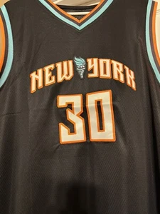 NEW-XL-BREANNA STEWART WNBA NEW YORK LIBERTY GAMEDAY MAGLIA UNISEX - Foto 1 di 4