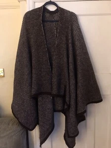 Homemade Cape Shawl Vintage Brown Beige Hand Made Knit Cardigan One Free Size - Picture 1 of 6