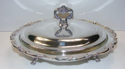 Vintage Lunt Silverplate Footed Covered Dish w 10" Pyrex Glass Pie Plate 4-south - Image 1 of 4