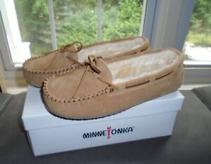 Womens Minnetonka Trapper Slippers Suede Leather Cinnamon 11 Brand New in Box
