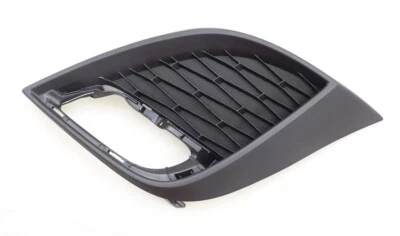 NEW OEM Mazda Front Bumper Fog Lamp Bezel Left BBN2-50-C21C Mazda 3 S 2010-2011 - Изображение 1 из 4