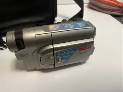 RCA CC6363 VHS-C Camcorder AutoShot Steady Pix No Charger UNTESTED with bag  - Image 1 of 4