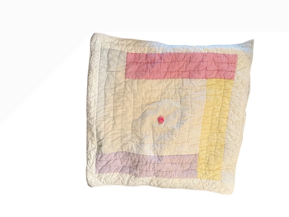 Almohada cuadrada de algodón acolchada Pottery Barn Kids 23x26 leer Foto 1 de 4