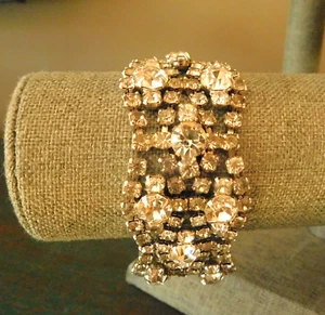 VINTAGE ART DECO LIGHT GRAY and CLEAR RHINESTONE CUFF BRACELET 7 1/4" long - Picture 1 of 12