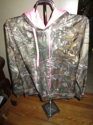 Women's Real Tree Xtra Camo Hoodie Size S/P Very Good Condition - Image 1 of 3