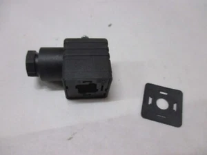 ZZ HM00025 PLUG HYDRAULIC SOLENOID COIL VALVE PLUG   NEW - Picture 1 of 8