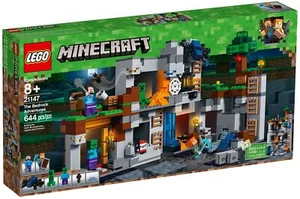 LEGO Minecraft  21147  The Bedrock Adventures NEW SEALED UNOPENED BOX RETIRED - Picture 1 of 2