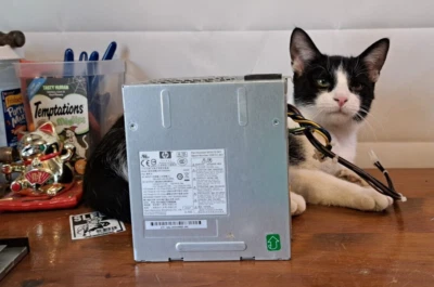 HP-D2402A0 OEM Factory Original Power Supply Input 110V- 240V Output 240W MAX - Image 1 of 4