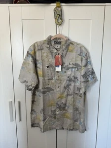 Columbia men's multicolored Hawaiian short sleeve button-down shirt size XL - Picture 1 of 8