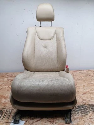 Lexus RX450H 2010 base lado del pasajero delantero beige lb00 montaje de asiento de cuero  Foto 1 de 4