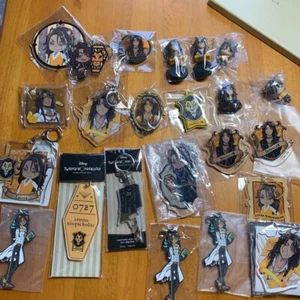 Set minifigure portachiavi cinturino distintivo Twisted Wonderland Leona Kingscholar Giappone - Foto 1 di 4