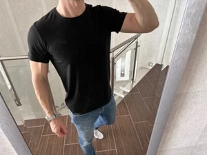 NIKE T-Shirt Rundhals Ausschnitt schwarz Größe M mit Nike Logo - Bild 1 von 4