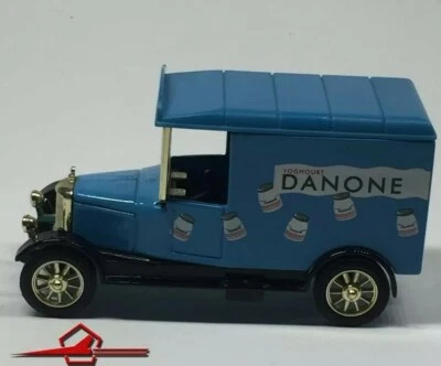 CORGI Bullnose Morris Van 1924 Delivery Truck " Yogurt Danone " Vintage 1:64 - Immagine 1 di 4