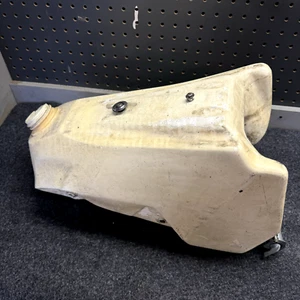 95-96 Honda CR250 OEM FUEL TANK GAS PETROL RESERVOIR - Picture 1 of 15