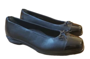 SAS Scenic Black Patent Leather Cap Toe Ballet Flat Comfort Shoes 9.5 Wide - Picture 1 of 9