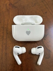Apple AirPods Pro 2nd Generation with MagSafe Wireless Charging Case Preowned - Photo 1 sur 7