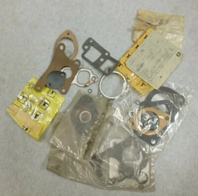 John Deere/Various Tractor Gaskets Various Sizes and Types - Image 1 of 4