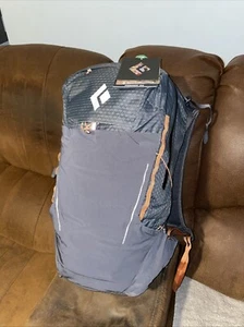Black Diamond Pursuit 30 Men's Hiking Backpack, Carbon/Moab Brown, Small - Picture 1 of 6